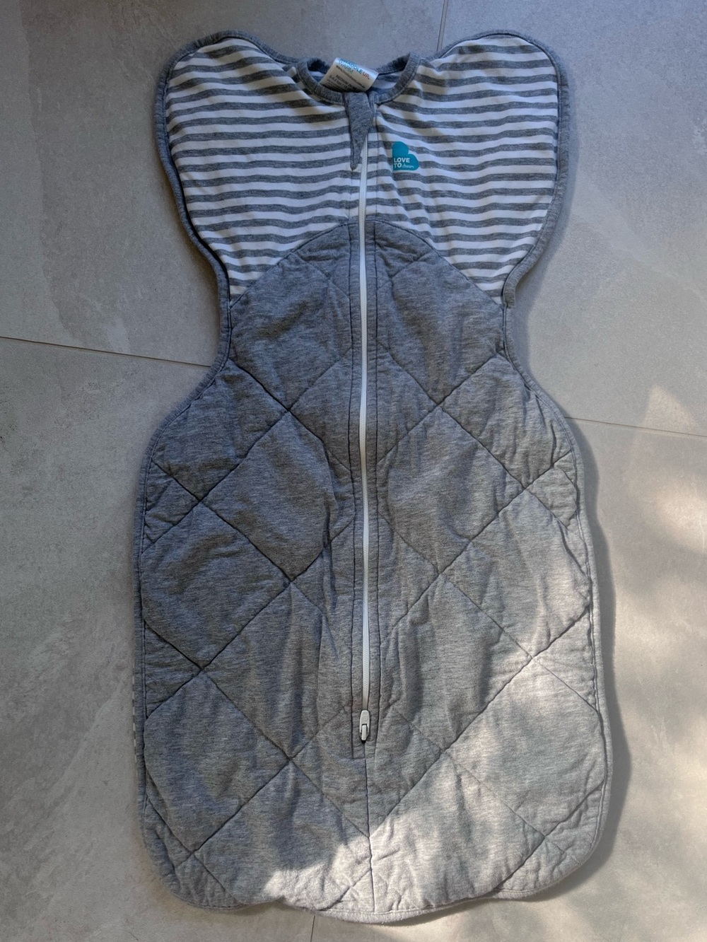 Love to dream Transition Bag — 2.5 tog - NEW IN BOX- MEDIUM
